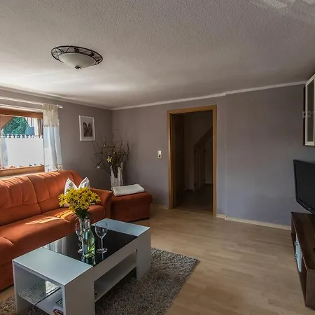Rosalie Apartment *